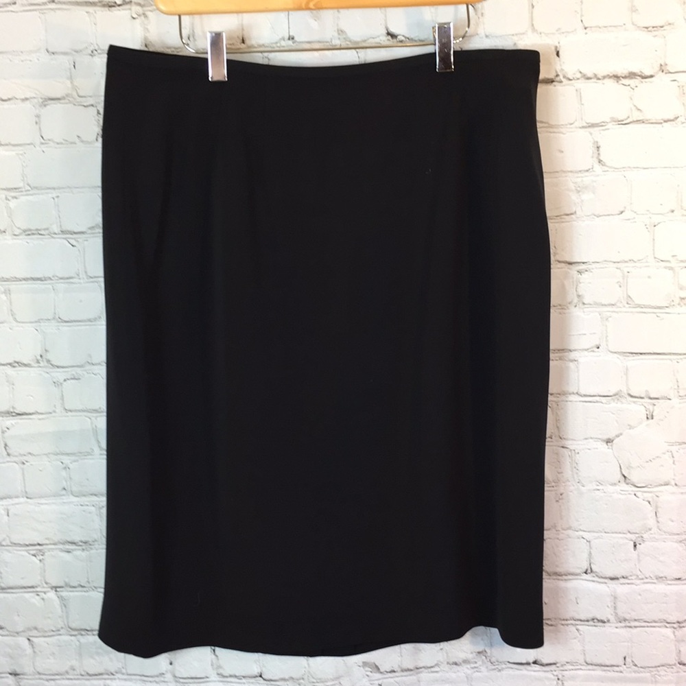 Kasper Skirt Black A-line Size 16 Petite